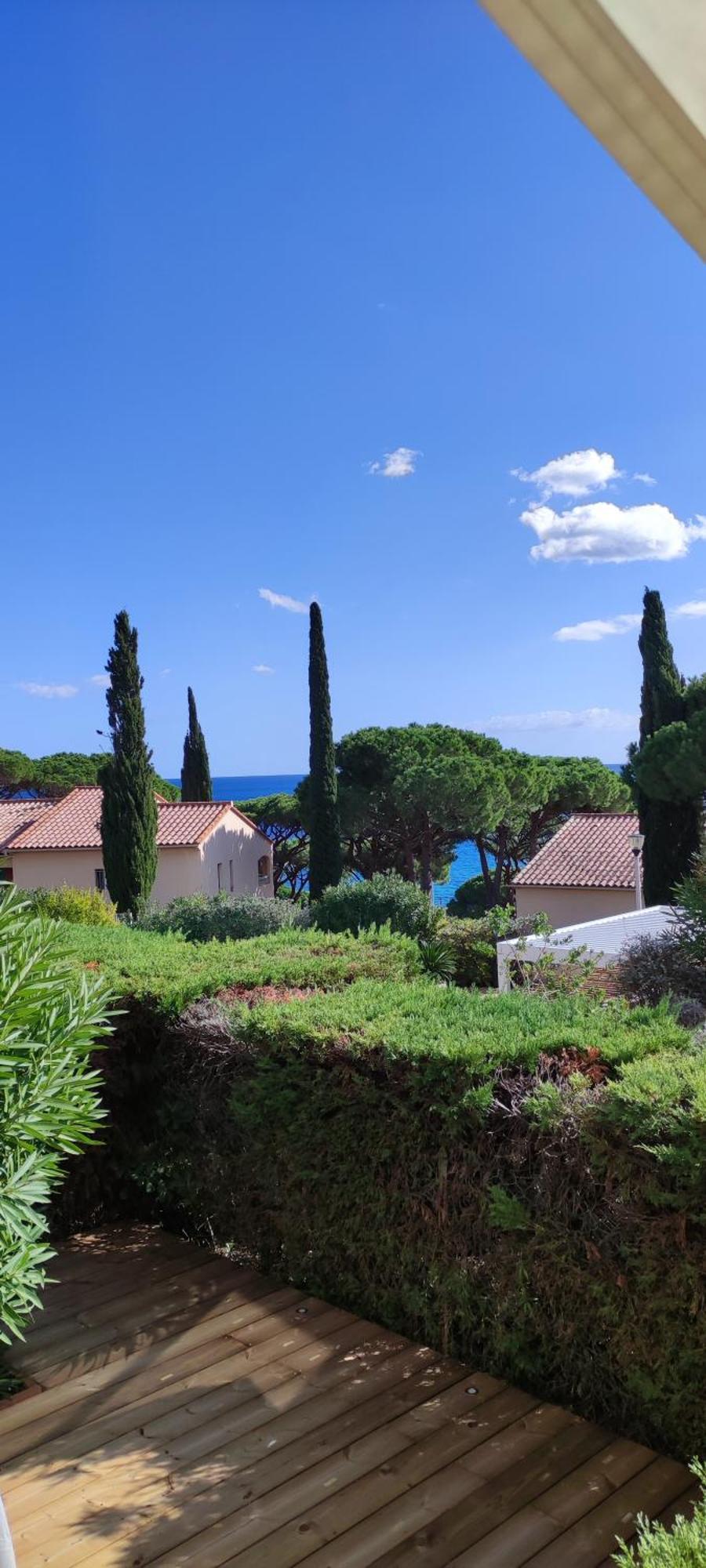 Lovely Beach Sainte-Maxime Exterior photo