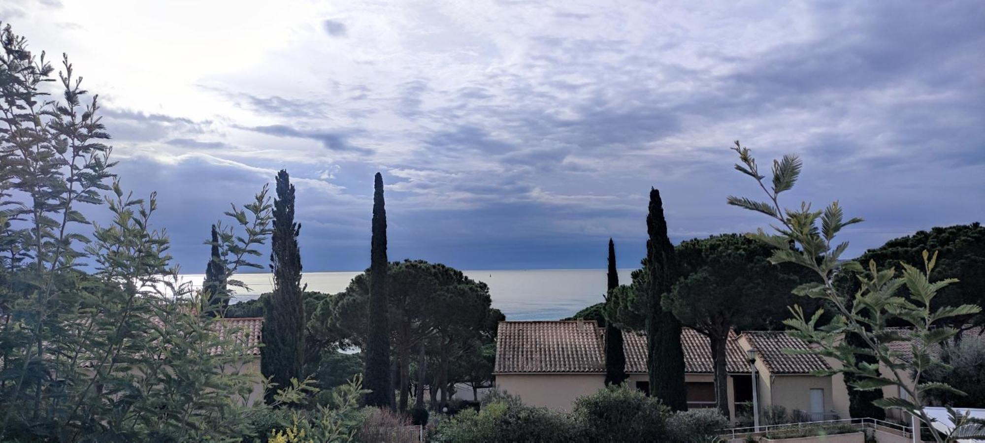 Lovely Beach Sainte-Maxime Exterior photo